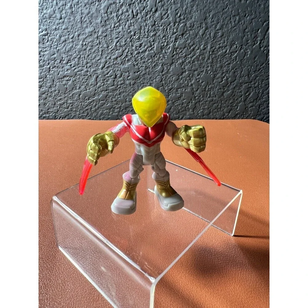 Marvel Universe Comic Book Heroes Falcon 2.5 Inch Action Figure